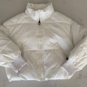 White Winter Puffer Coat Small Excellent Condition